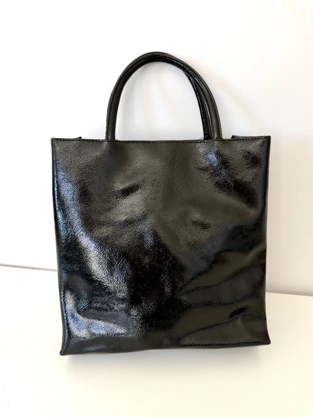 NWT GUESS HARPO VINTAGE Y2K handbag BAG WITH TEXTURED PATENT FAUX LEATHER